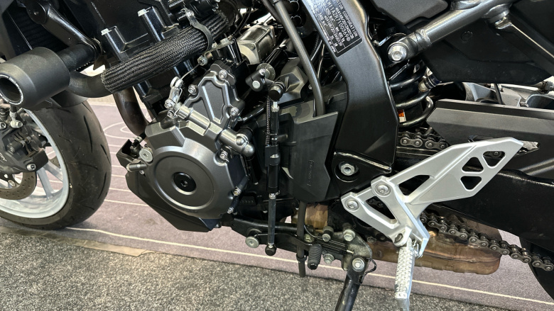 Suzuki Gsx-S GSX800RQM4 (24MY)